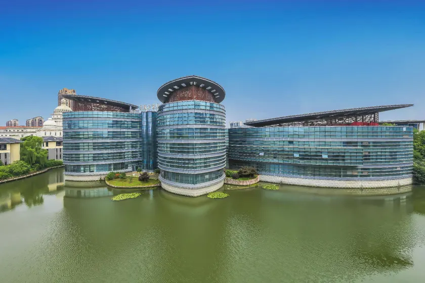 Wuxi Idea Garden Hotel - Image 1
