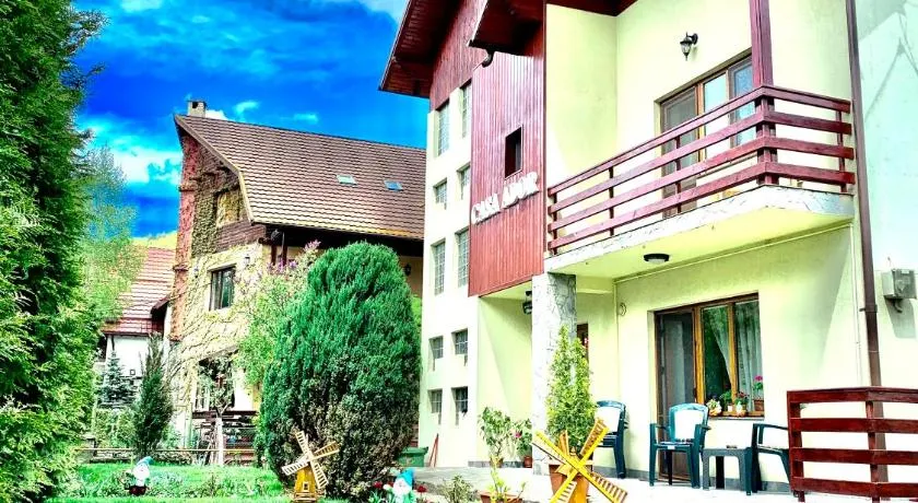 Casa Ador - Image 1