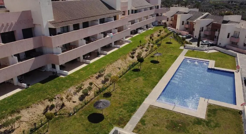 LUXURY RELAX Valle del Este golf y playa con vistas a piscina - Image 1