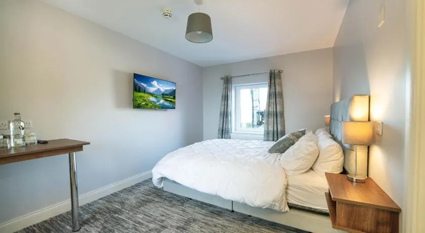 Ballintemple inn - Image 1