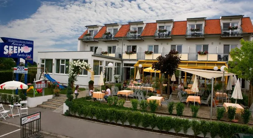 Hotel & Restaurant Seehof - Image 1