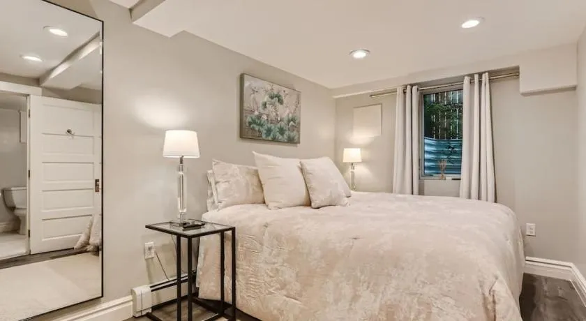 Guest Suite At Hilltop And Cherry Creek Near to Museums - Image 1