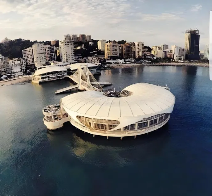 Ventus Harbor Hotel - Image 1