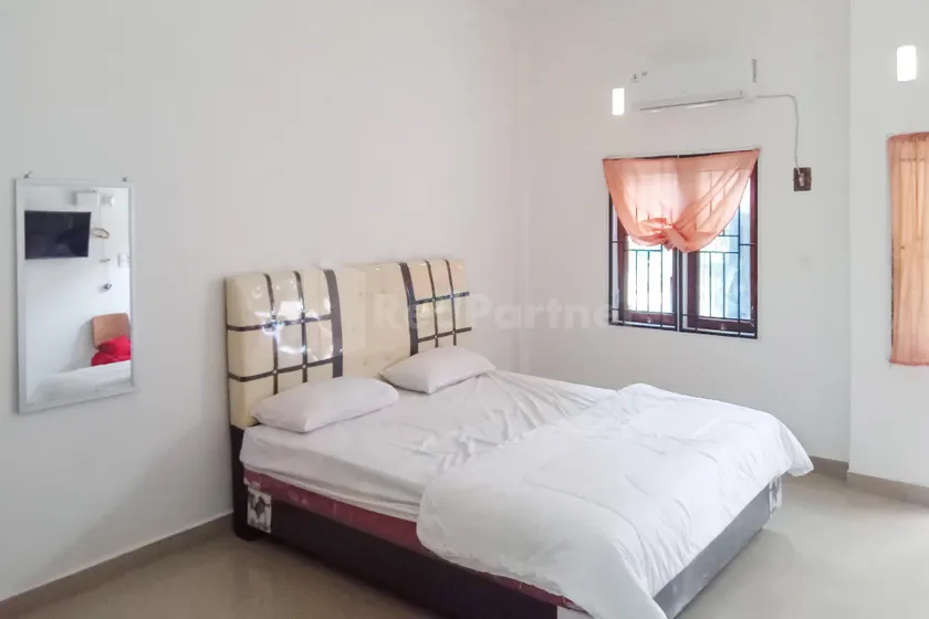 Jaya Kost Siantar RedPartner - Image 1
