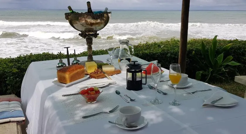Tropical Beach Boutique Guesthouse - Image 1