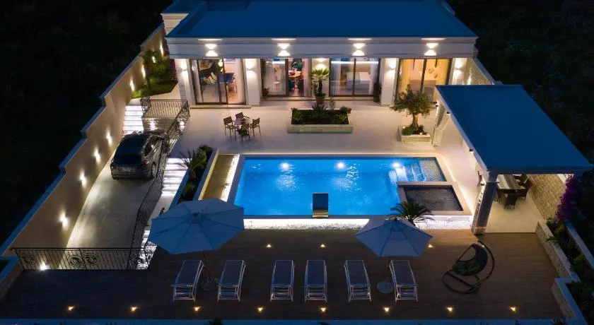 Villa Salute - Image 1