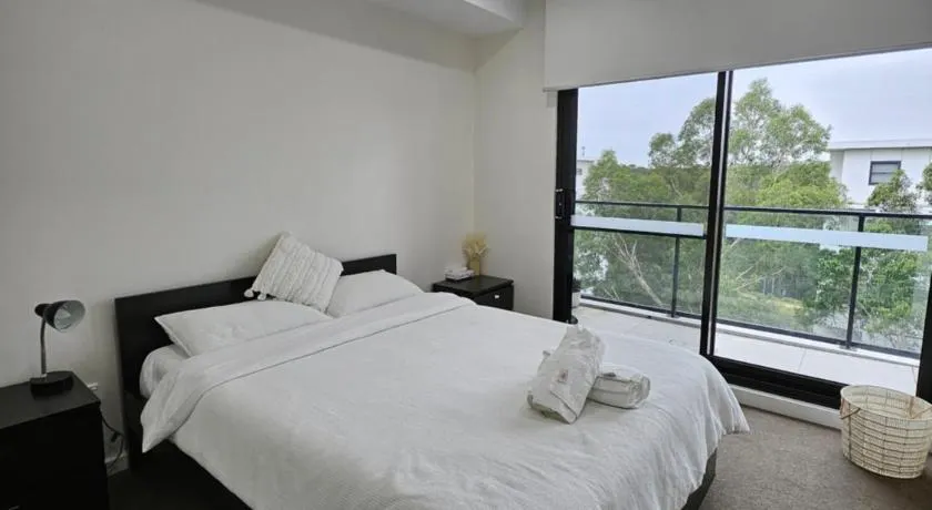 Rouse Hills TownCentre luxury accommodation - Image 1