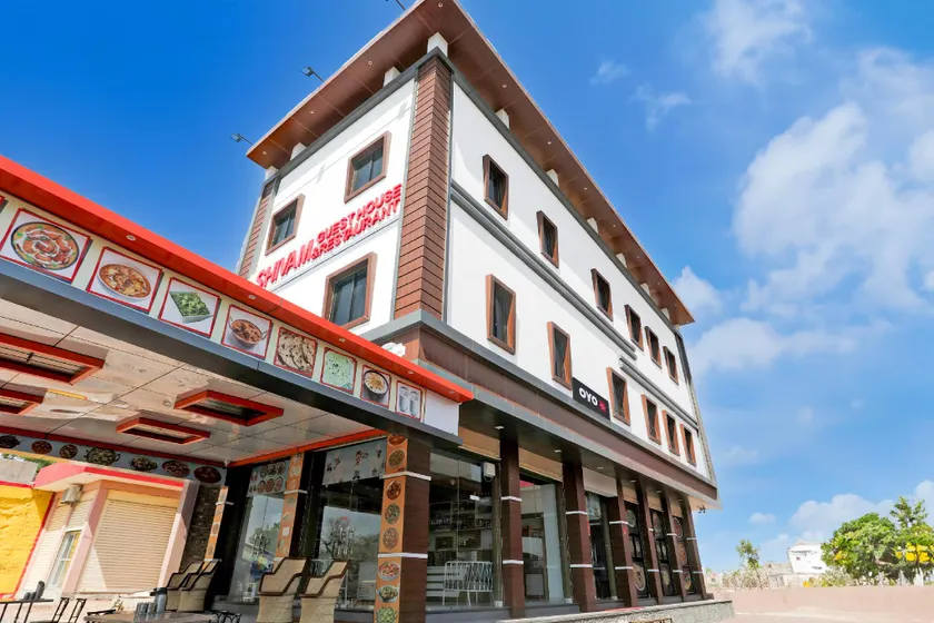 Hotel O Shivam guest house and restaurant - Image 1