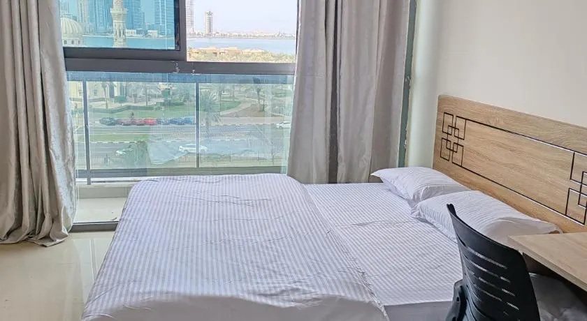King bed sea view - Image 1