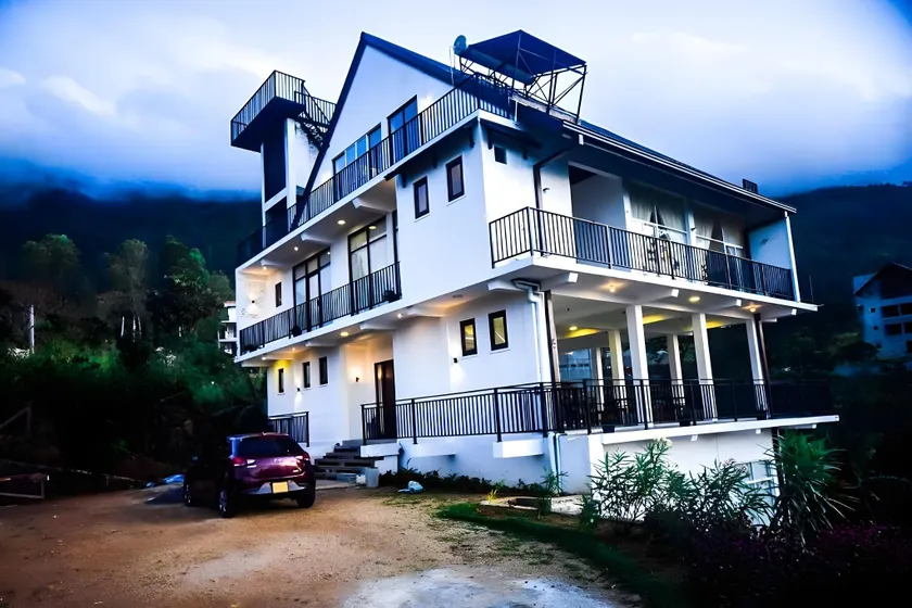 Tranquil Edge Villa - Image 1