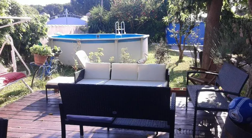 Abrivado Aimargues en petite camargue, parking intérieur, wifi, jardin - Image 1