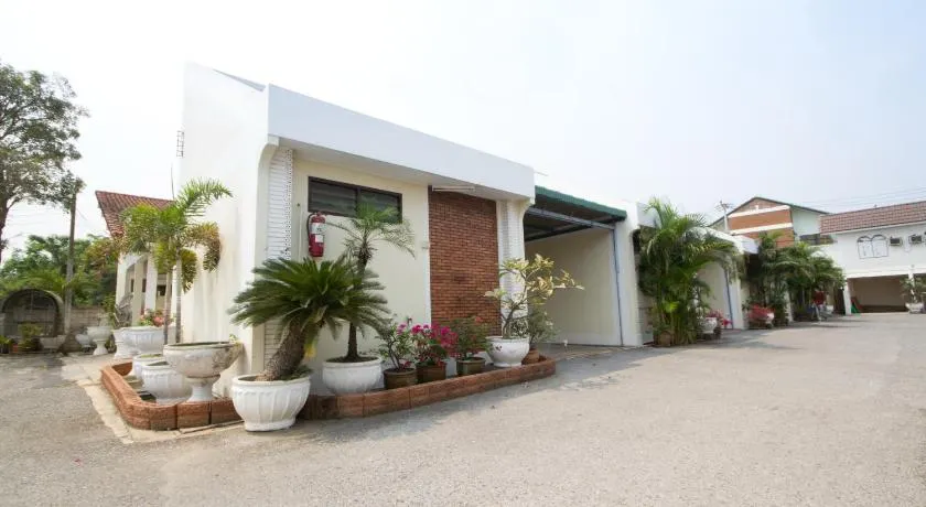 Bualuang HOTEL - Image 1