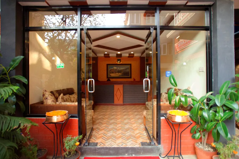 Hotel Atlantic - Image 1