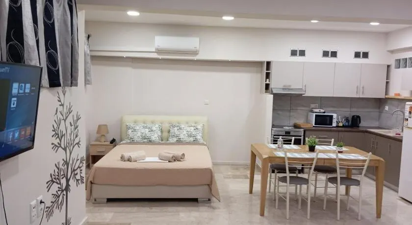 Elia patra apartment - Image 1