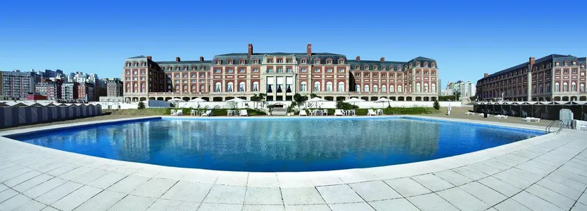 NH Gran Hotel Provincial - Image 1