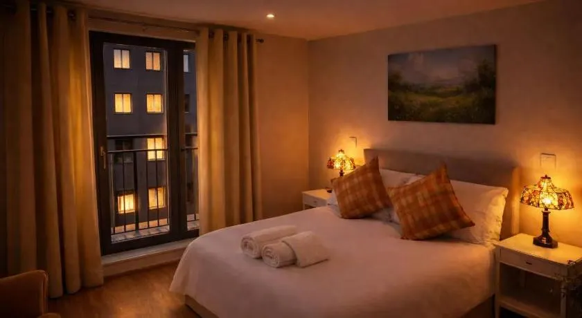 New,London Hideaway Studio - Image 1
