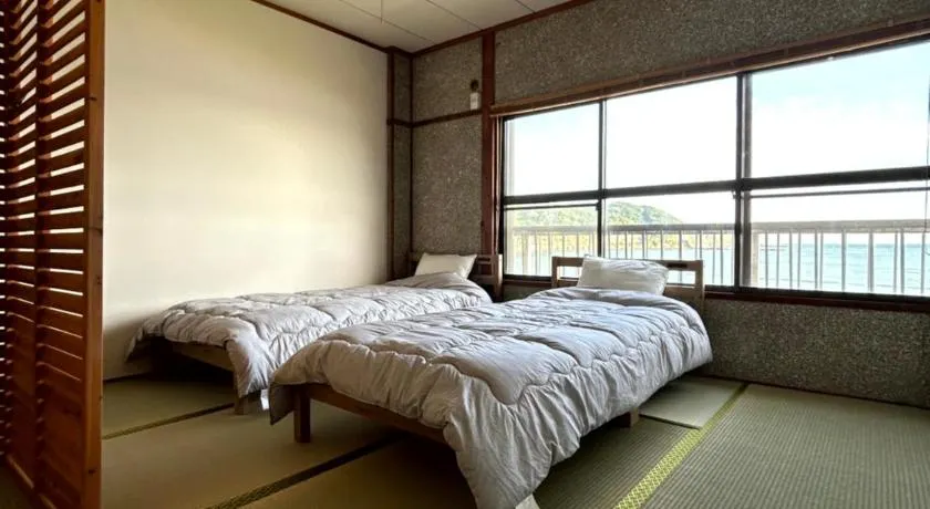 MACARA Guesthouse - Image 1