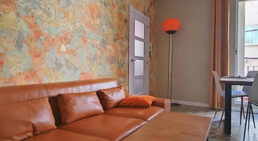 Best flat in center near to sea - Image 1