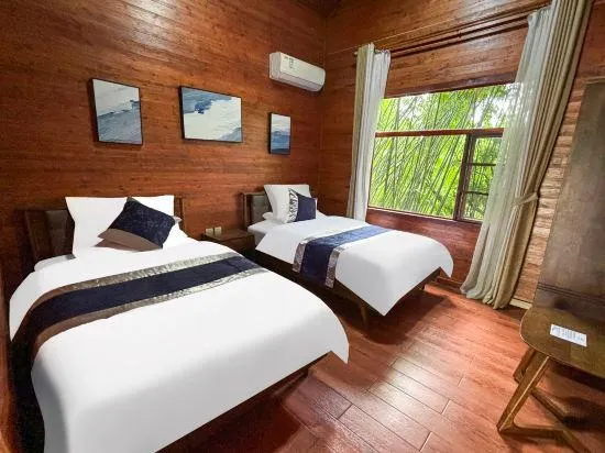 Platinum Joy Resort Hotel - Image 1