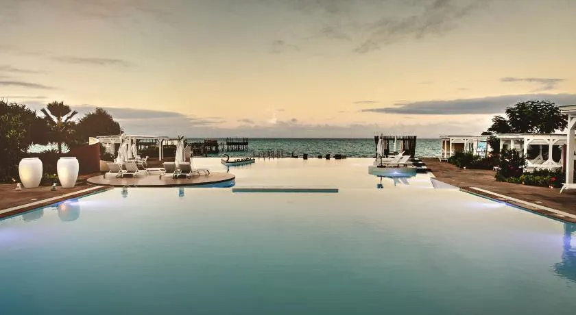 Essque Zalu Zanzibar - Image 1