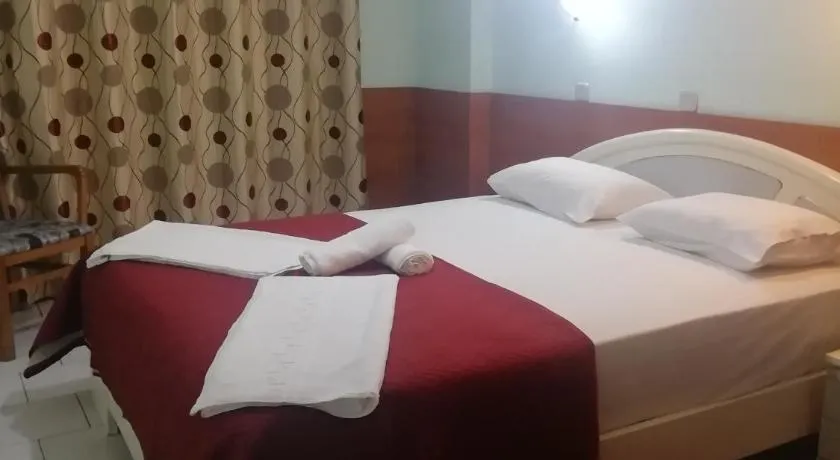 Hotel Elena - Image 1