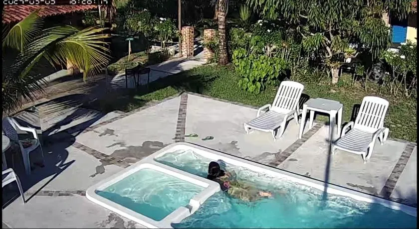 Casa na Praia com Piscina - Image 1