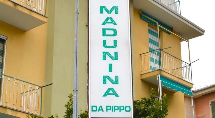 HOTEL LA MADUNINA - Image 1