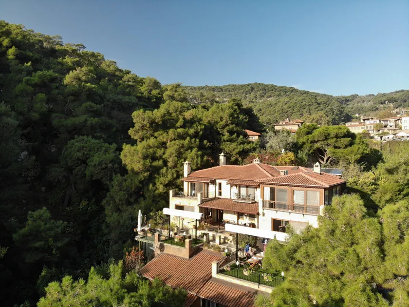 Erguvanlı Ev - Image 1
