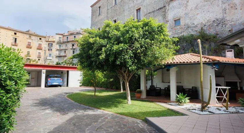 The Lemon Tree House - Image 1