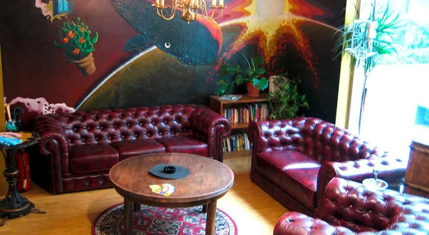 Heart of Gold Hostel & Capsules Berlin - Image 1