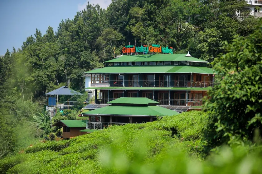 Grand Valley Resort - Image 1