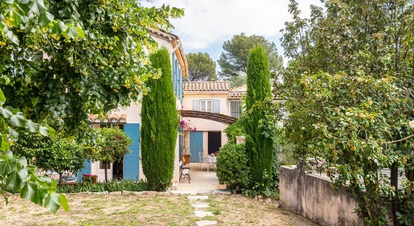 Maison provençale au calme avec jardin à Grasse - Image 1