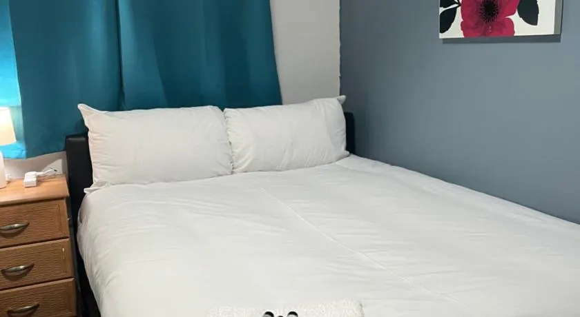 Becky's Place - Image 1