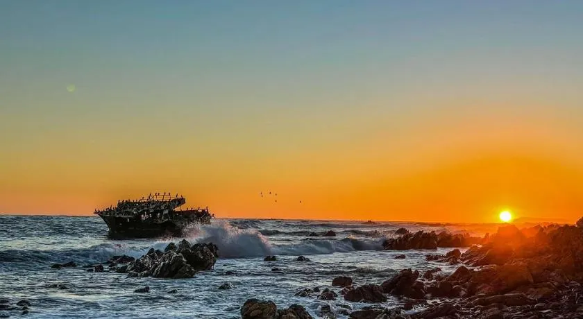 Lighthouse Stay - Image 1