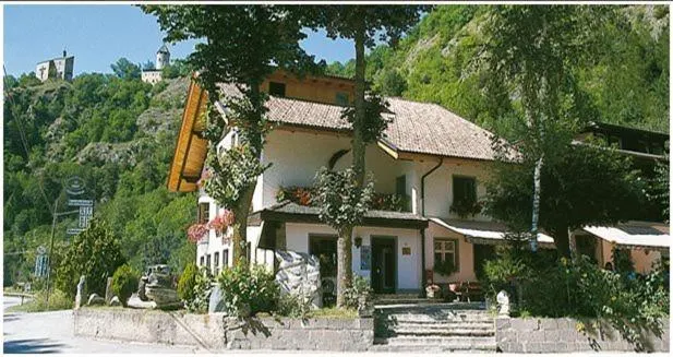 Albergo Burgfrieden - Image 1