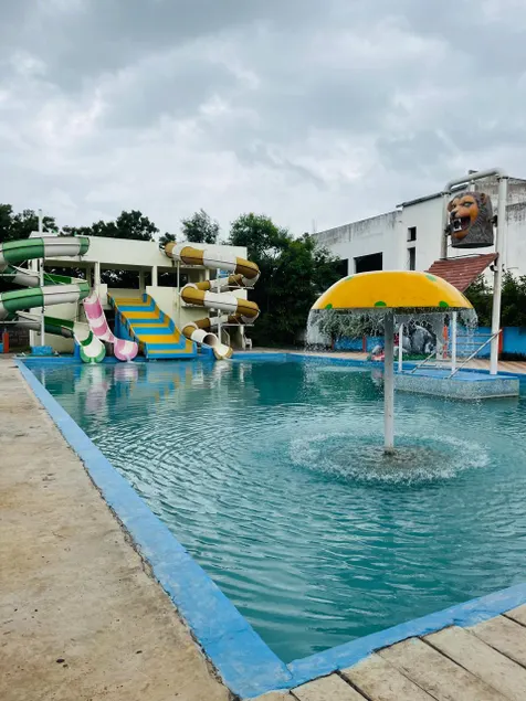 Damus rainbow resort - Image 1