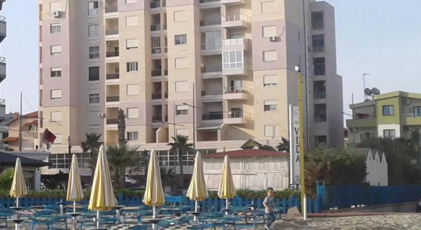 Quartz Apartament - Image 1