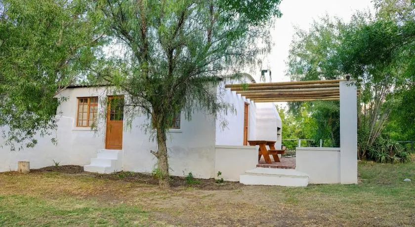 De Bos Backpackers - Image 1