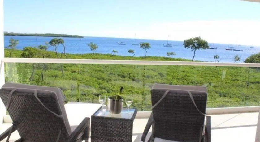FULL TIME LIC Mgr - LUXURIOUS 3 BED 3 BATH OCEANFRONT SUITE - UPSCALE OCEANFRONT RESORT - INDOOR PICKLEBALL - SPEAKEASY! - Image 1