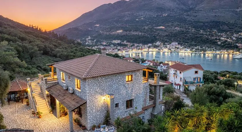 Luxury Stone Apartments - Image 1