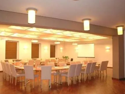 Hotel i Restauracja ABIS - Image 1