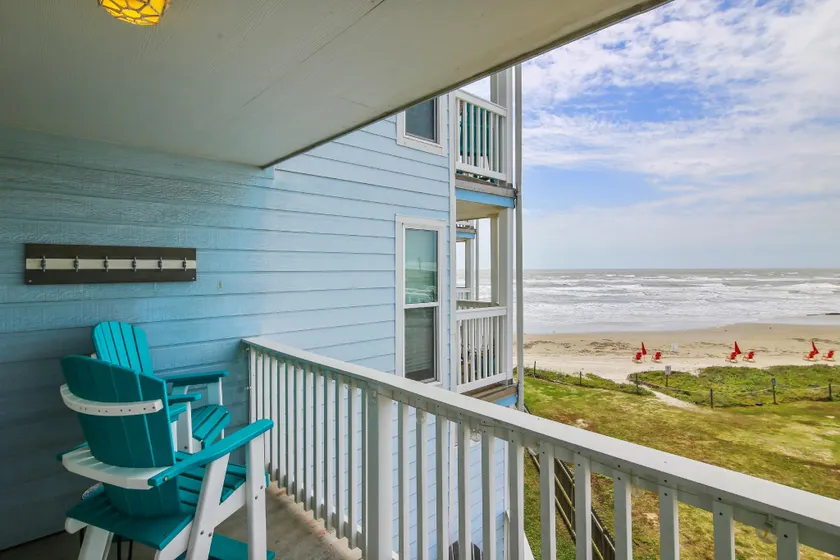 Seascape 1110-Parrot Paradise - Image 1