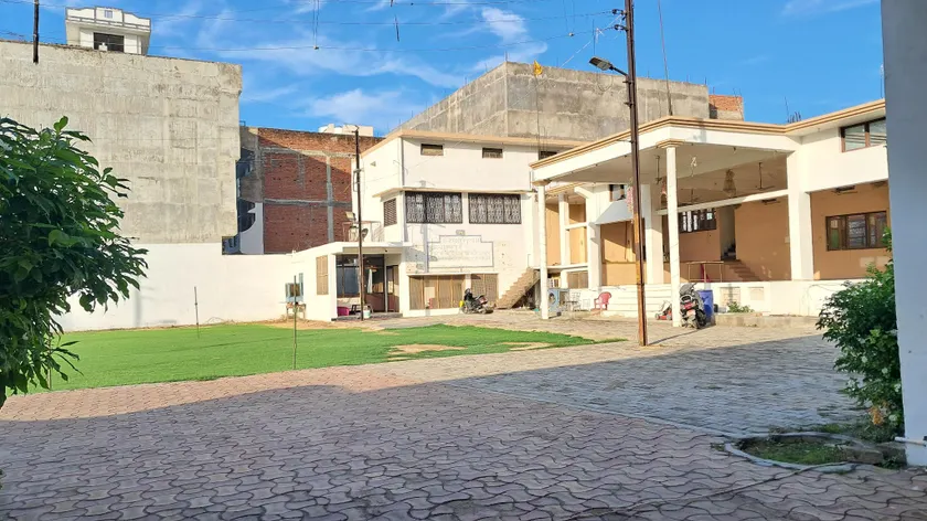 LD Guest House, Ayodhya - Image 1