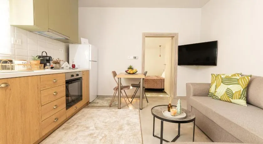 Poepoe Home Trikala - Image 1