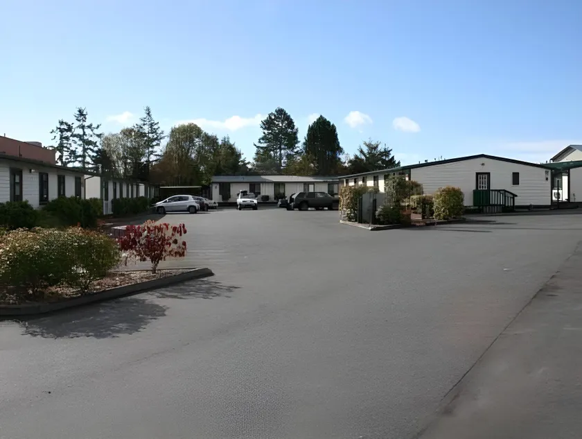 The Orca Inn - Image 1