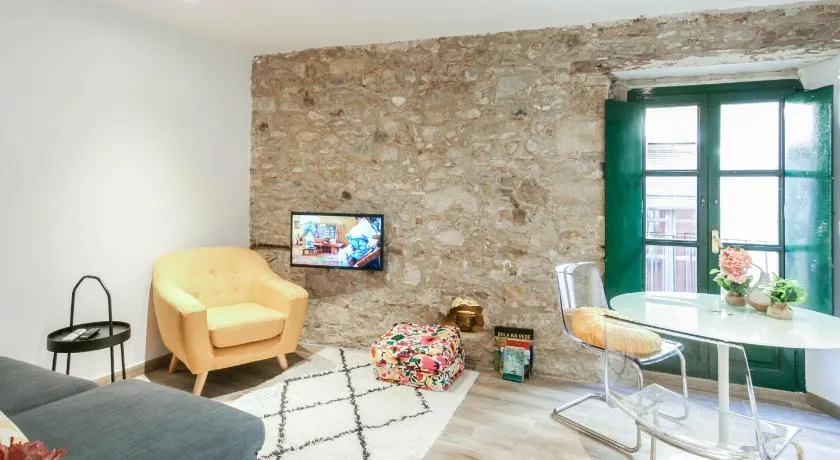 Terra Boutique Apartment - Image 1