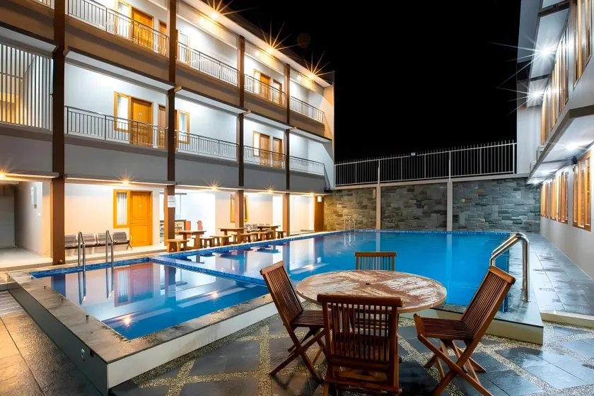 Grand Parigi Hotel - Image 1