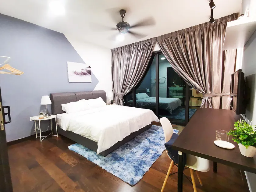Almas Suites by RR JBcity - Image 1