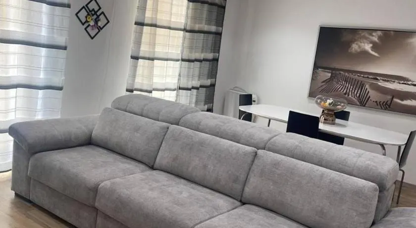 Amplio apartamento en Crevillente - Image 1