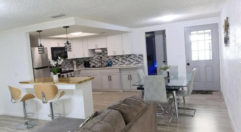 Nature Getaway in Port Richey - Image 1